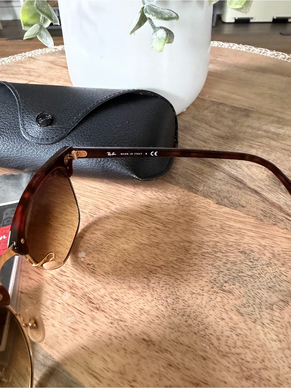 Ray-Ban Clubmaster Sunglasses Brown and Gold - Picture 6 of 7